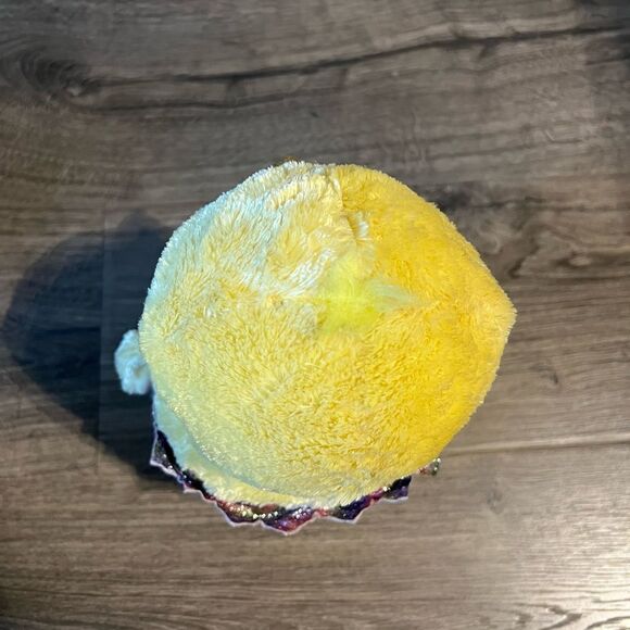 TY Beanie Boos - MEGG the Chick in Rainbow Egg Shell (Glitter Eyes)9 inches - Picture 4 of 8